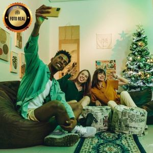 Árvore De Natal Pinheiro Nevada 1,80m 600 Galhos Premium Tradicional Grande Branca Cheia Neve Luxo Luvinco